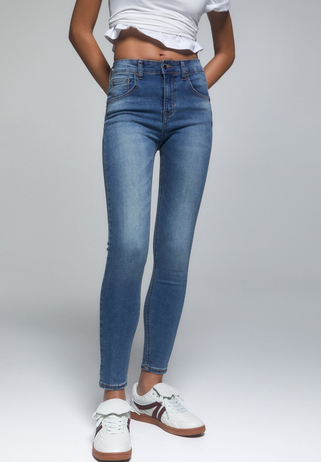 

Джинсы скинни PULL&BEAR, синий деним
