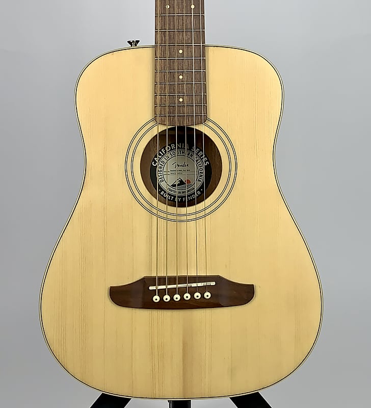 Акустическая гитара Fender Redondo Mini - Natural