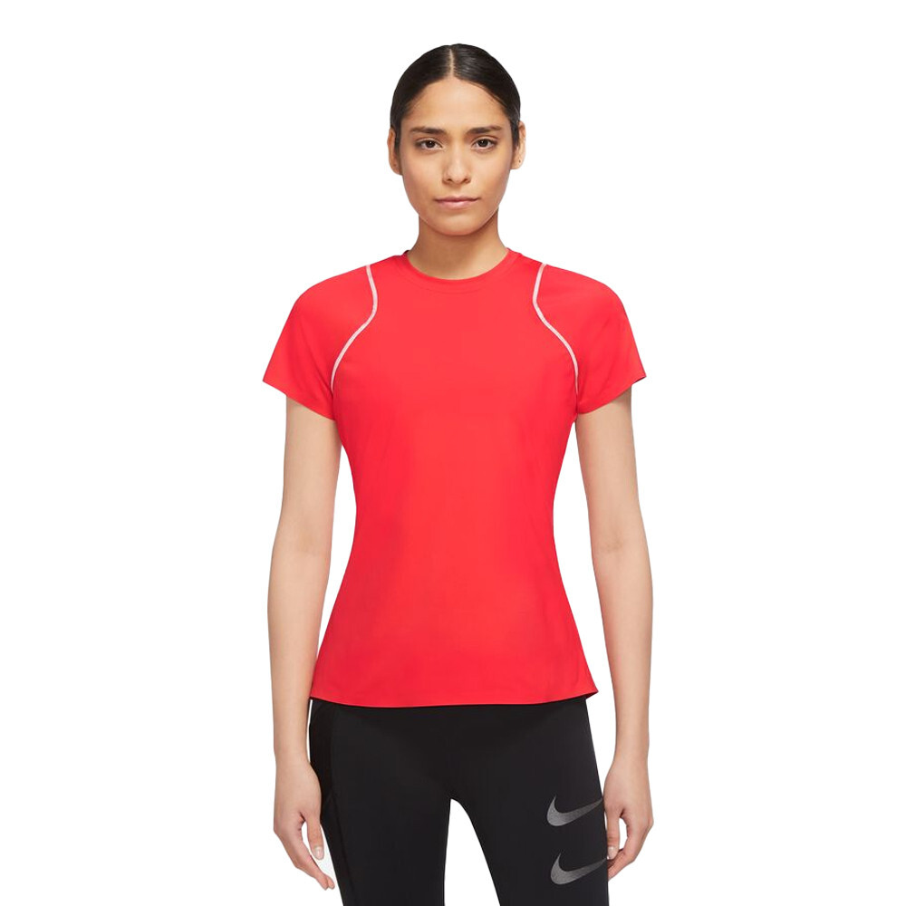 

Спортивная футболка Nike Dri-FIT Run Division, красный