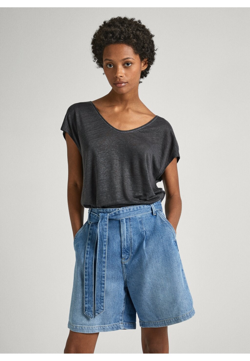 

Базовая футболка LOTTIE Pepe Jeans, цвет infinity grey