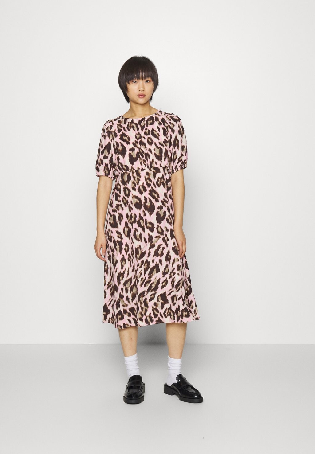 

Летнее платье Vero Moda
