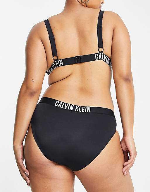 

Черные плавки бикини с логотипом Calvin Klein Curve