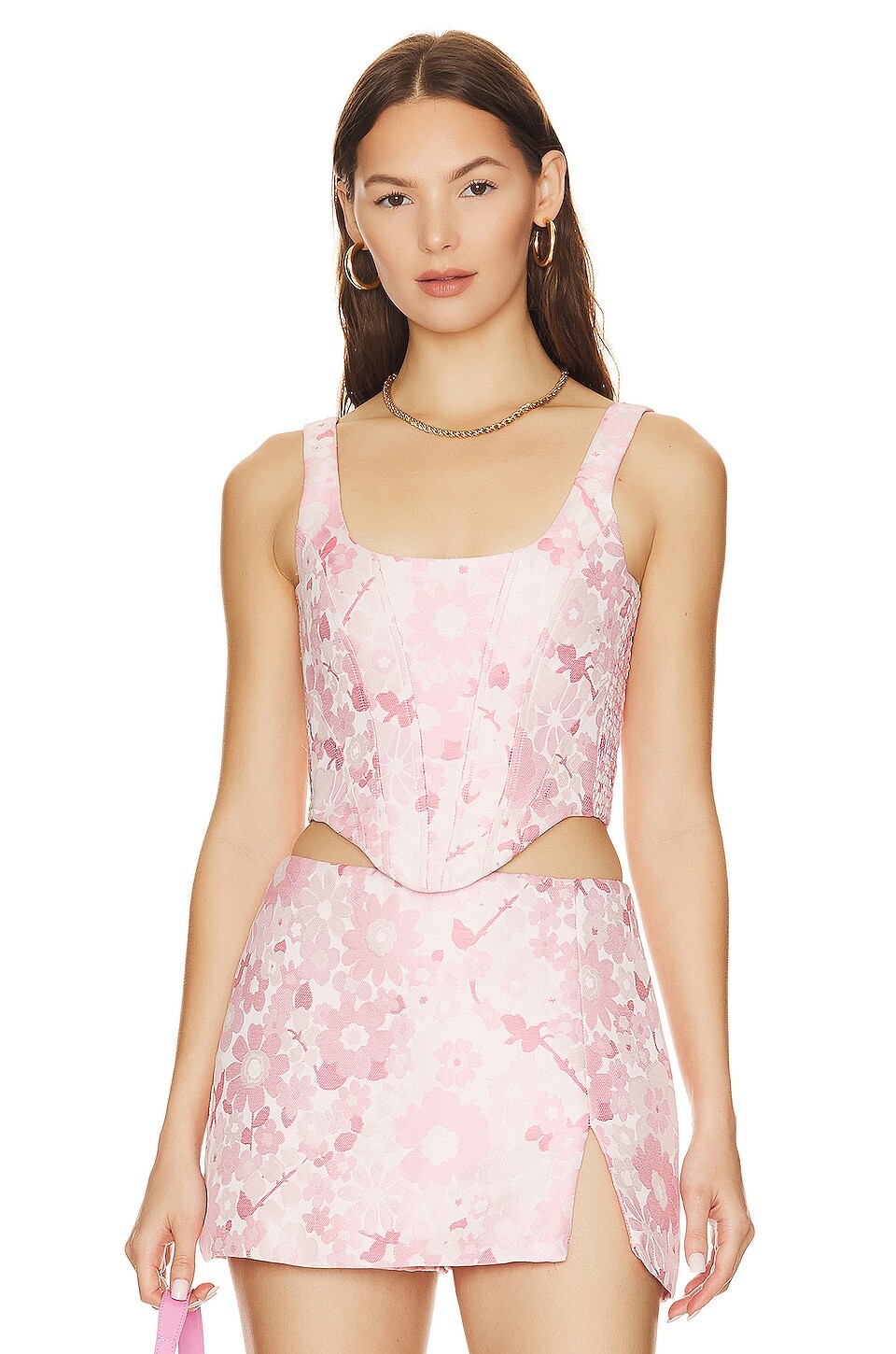 

Топ Amanda Uprichard Fisher, цвет Cherry Blossom Brocade