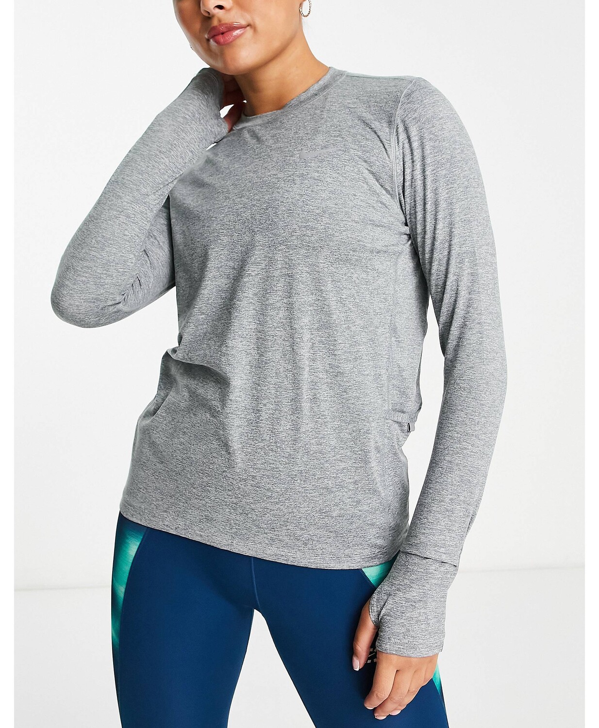 

Серая футболка с круглым вырезом Nike Running Element Dri-FIT, Серый