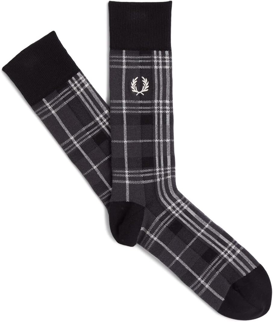 

Отредактированные носки в клетку Fred Perry, бронза
