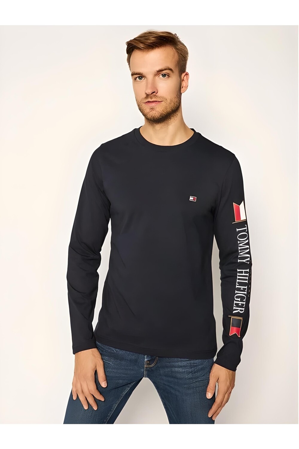 

Футболка Tommy Hilfiger, Черный
