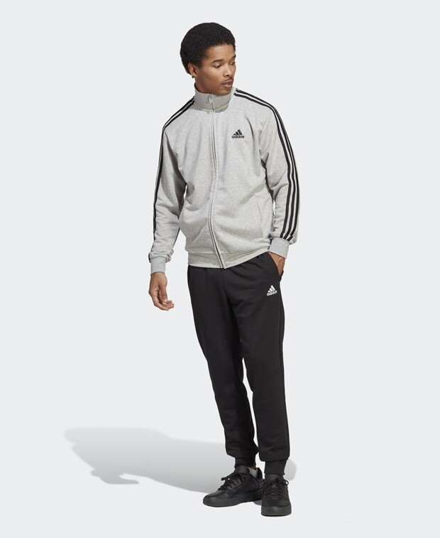 

Спортивный костюм adidas, серый