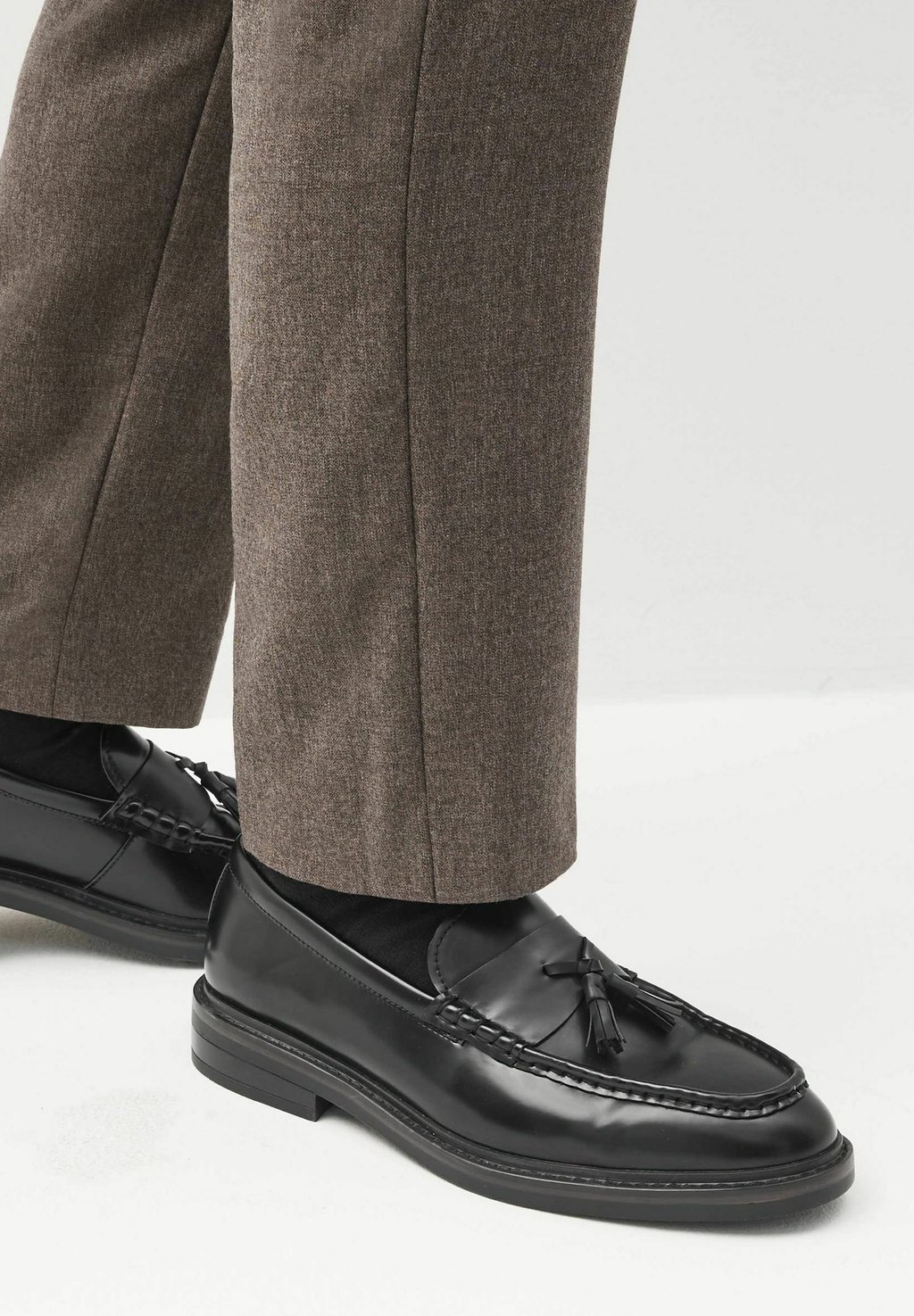 Слипоны Chunky Tassel Loafers Next, черный слипоны forever comfort chunky loafers standard next черный