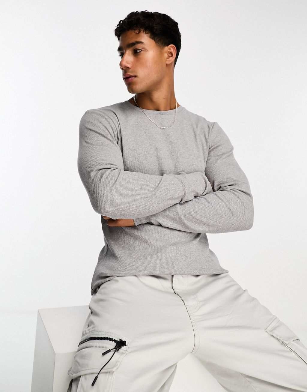 

Серая меланжевая футболка с длинными рукавами в рубчик ASOS DESIGN, Серый