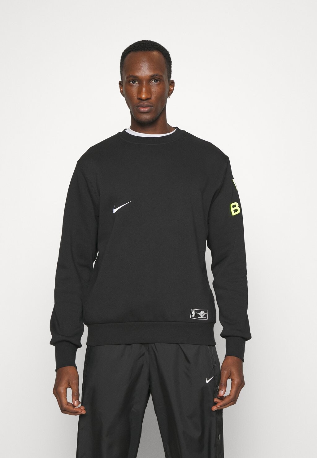 

Толстовка Nike