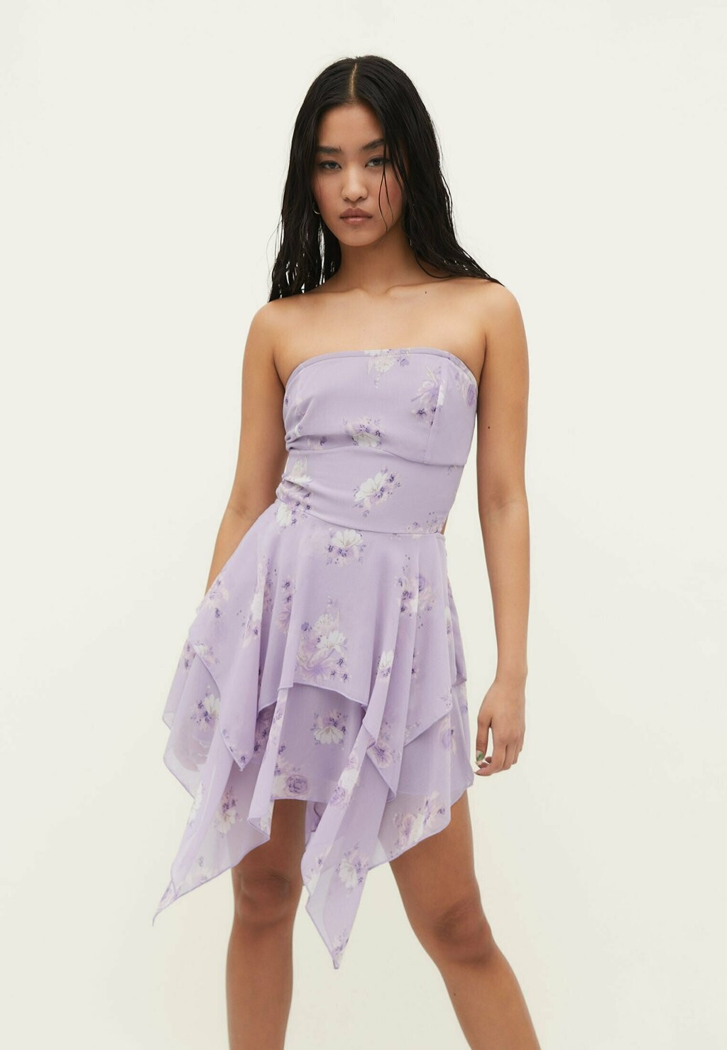 

Летнее платье Stradivarius, сиреневый
