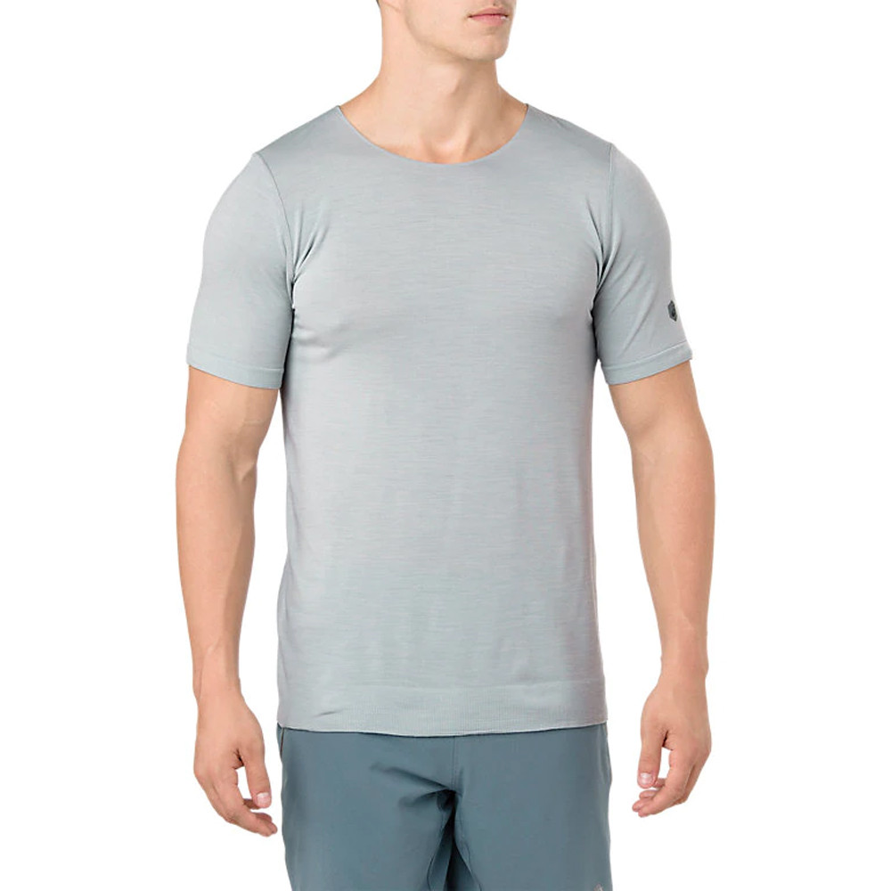 Спортивная футболка Asics Metarun, серый леггинсы asics metarun tight женщины 2012c223 002 xs