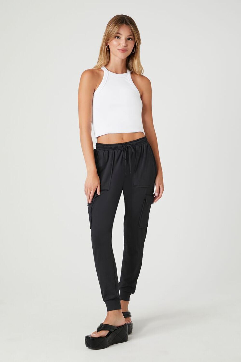 

Флисовые джоггеры-карго на шнурке Forever 21, черный