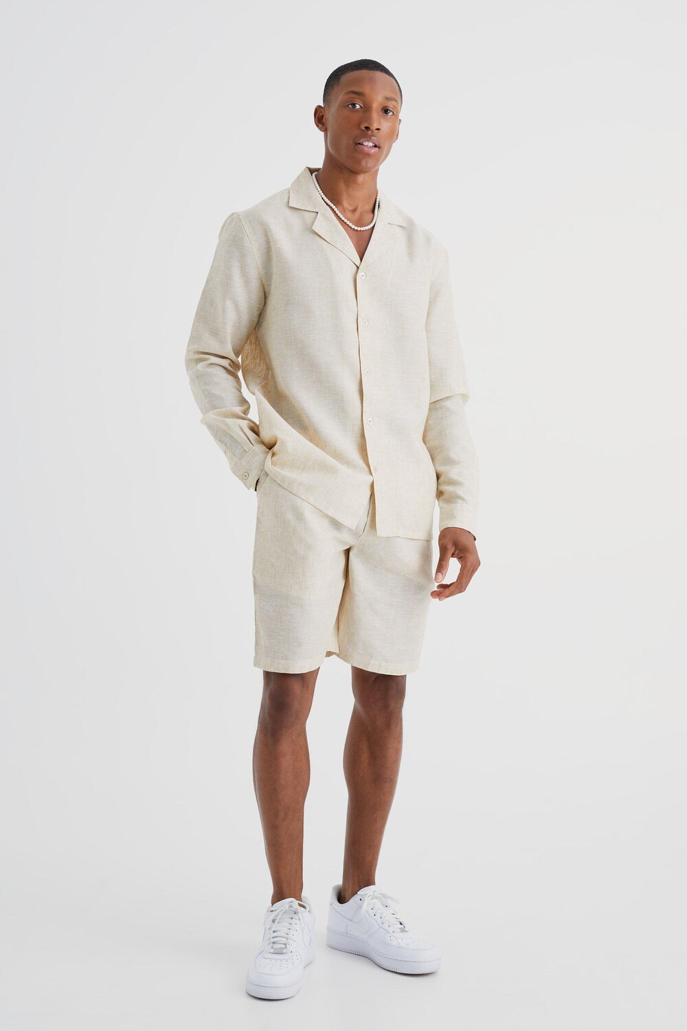 

Рубашка revere с длинным рукавом и короткая льняная рубашка Boohoo, экру