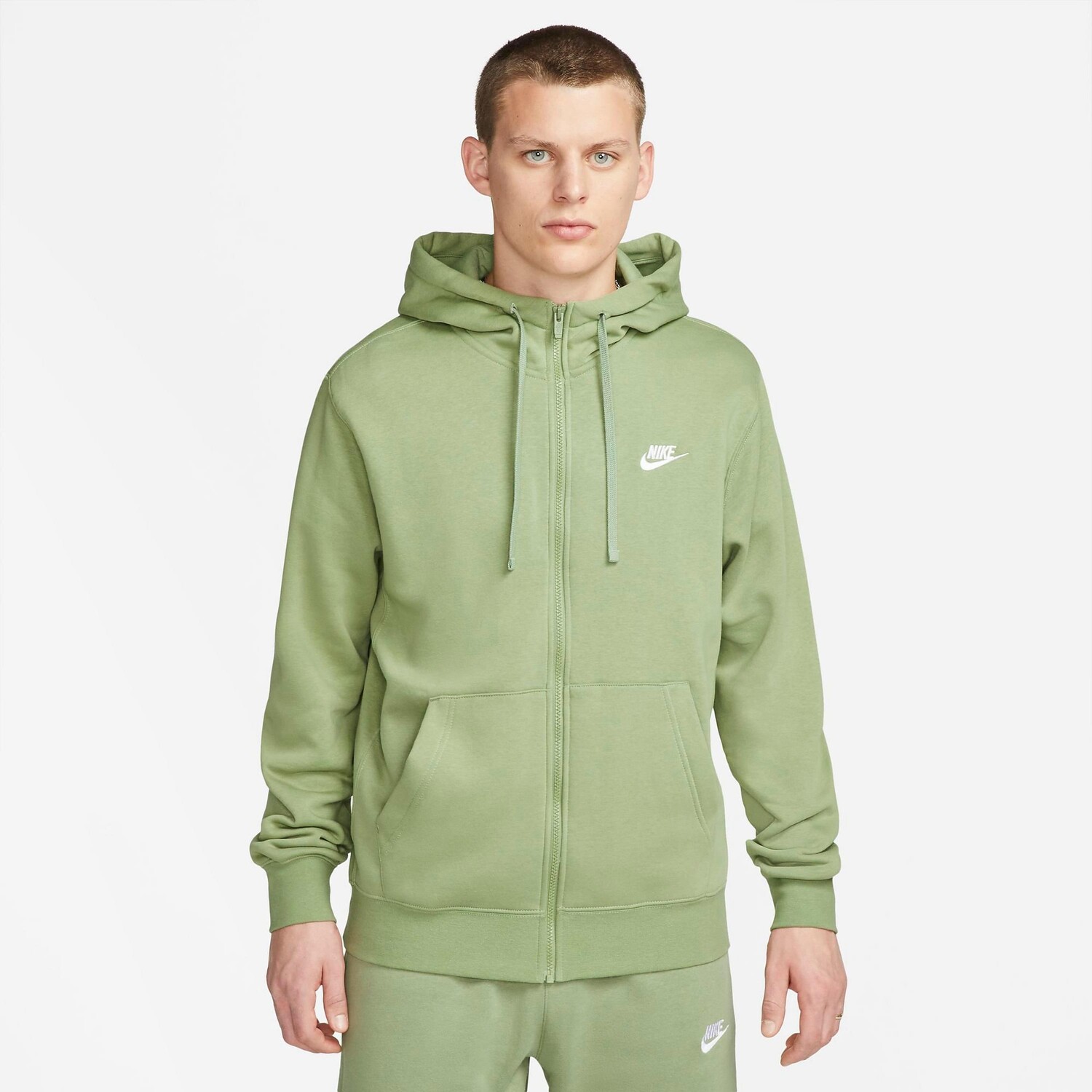 

Флисовая худи с молнией во всю длину Nike Sportswear Club, зеленый