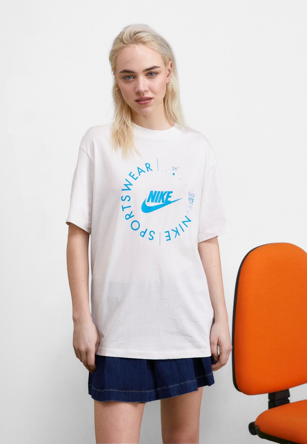 

Футболка с принтом Nike