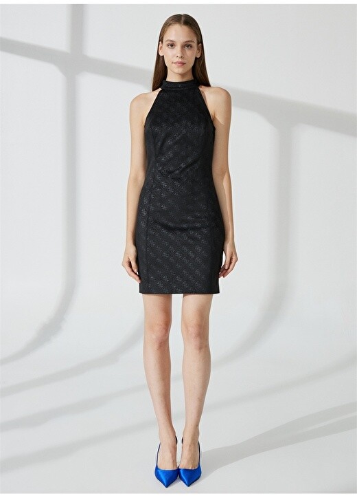 

Черное женское платье длиной выше колена с круглым вырезом Guess