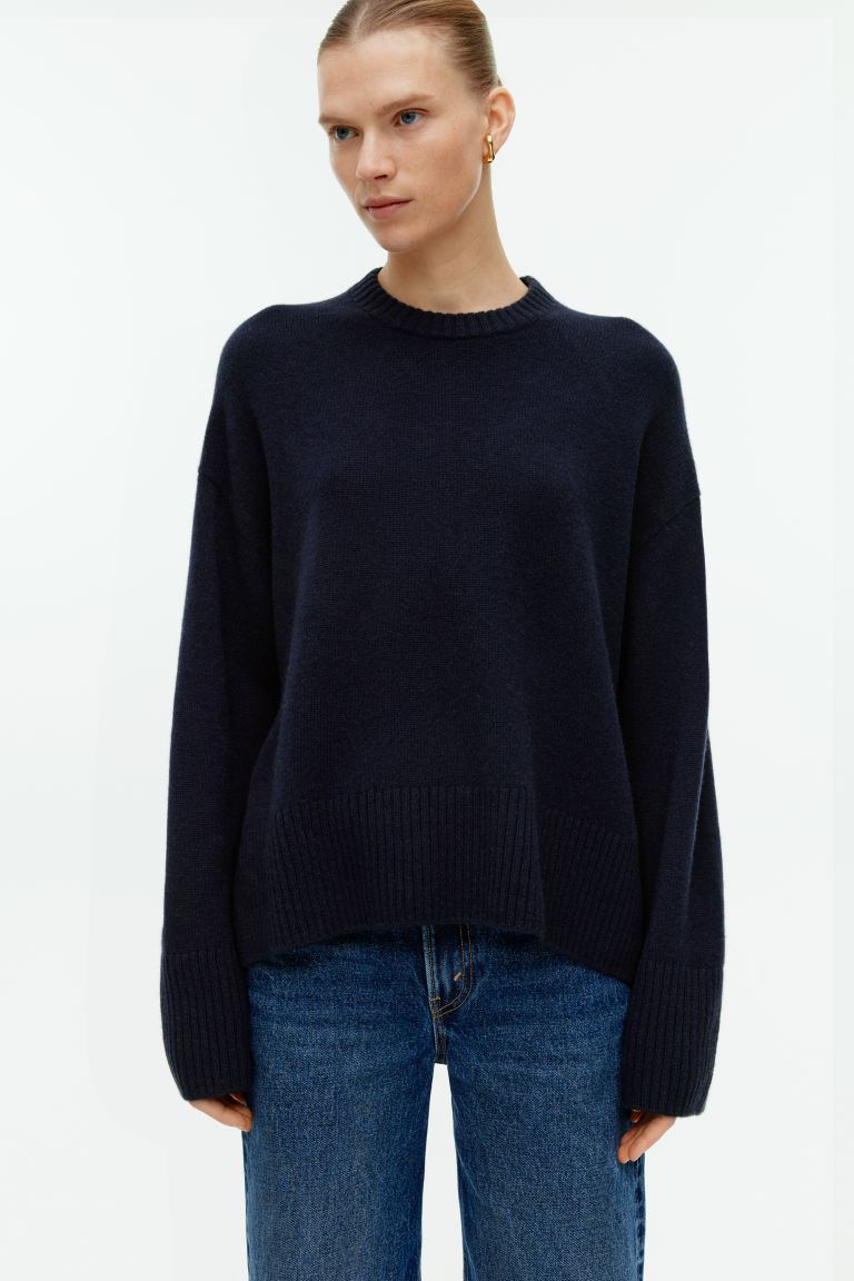 цена Повседневный кашемировый свитер H&M, синий