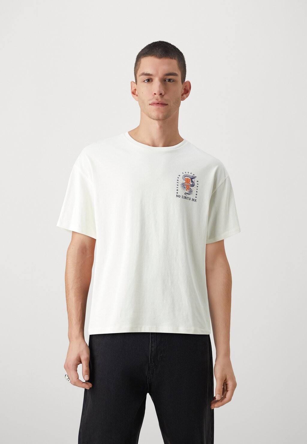 

Футболка с принтом JORLIMITS UNISEX Jack & Jones, молоко