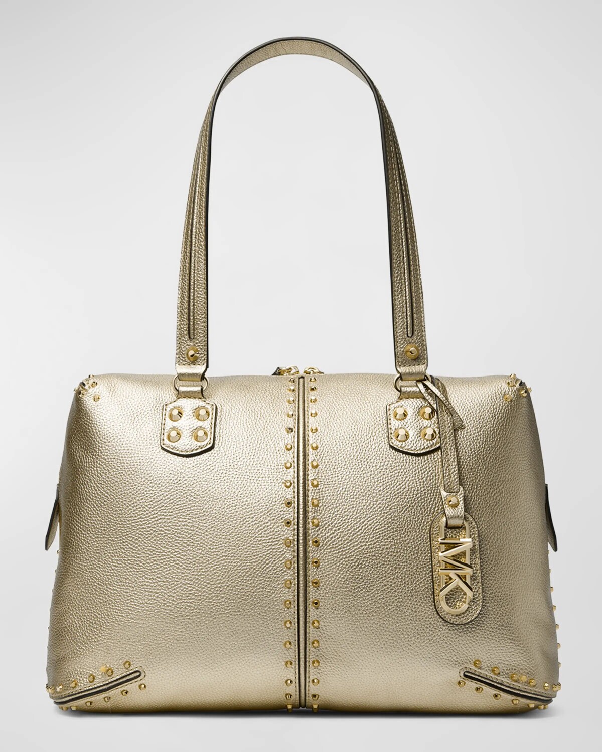 

Большая кожаная большая сумка Astor с заклепками MICHAEL Michael Kors, цвет Pale Gold