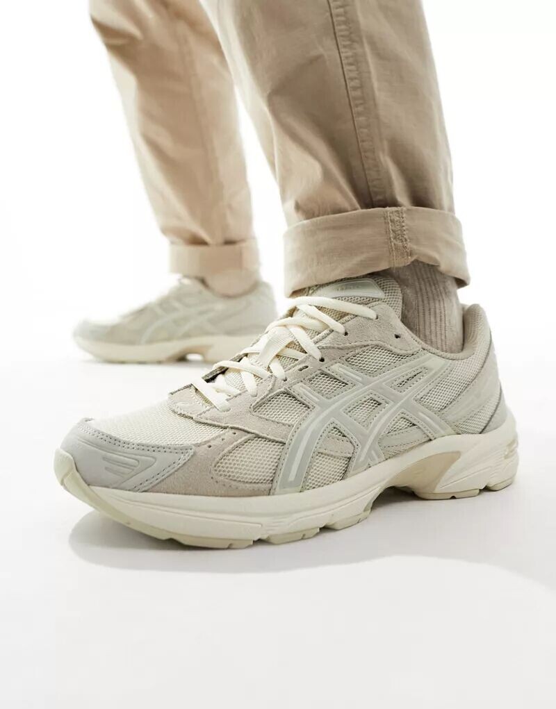 

Кроссовки Asics Gel-1130 цвета ванили и белого шалфея