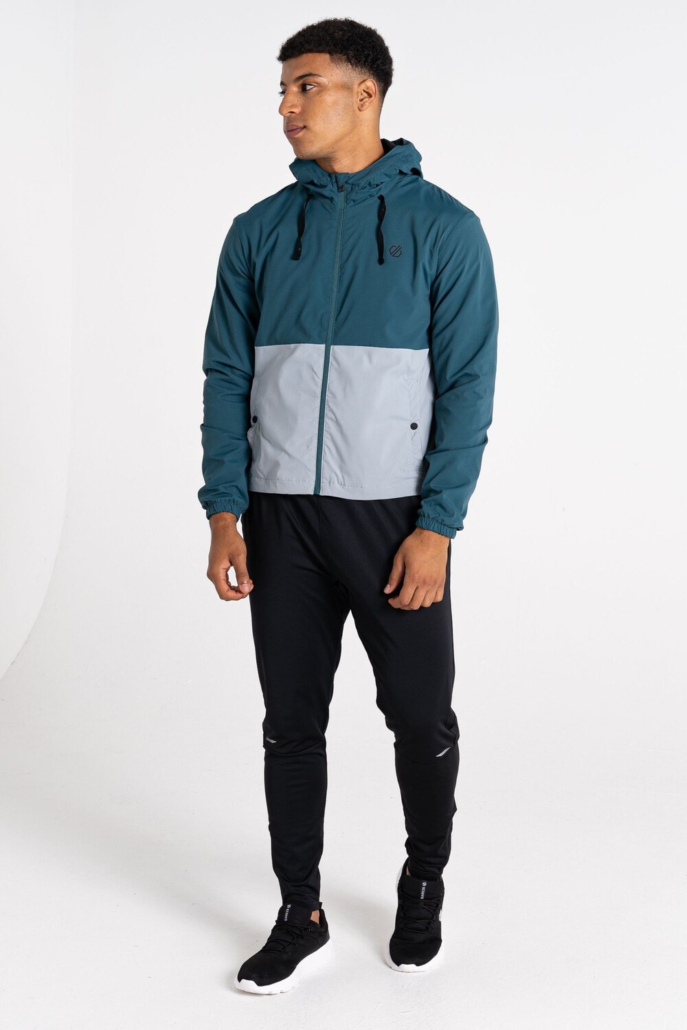 

Синяя легкая куртка от Forseeable Dare 2b, синий