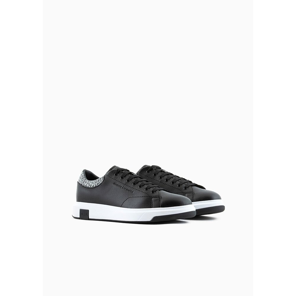 

Кроссовки Armani Exchange XUX123_XV761 , черный