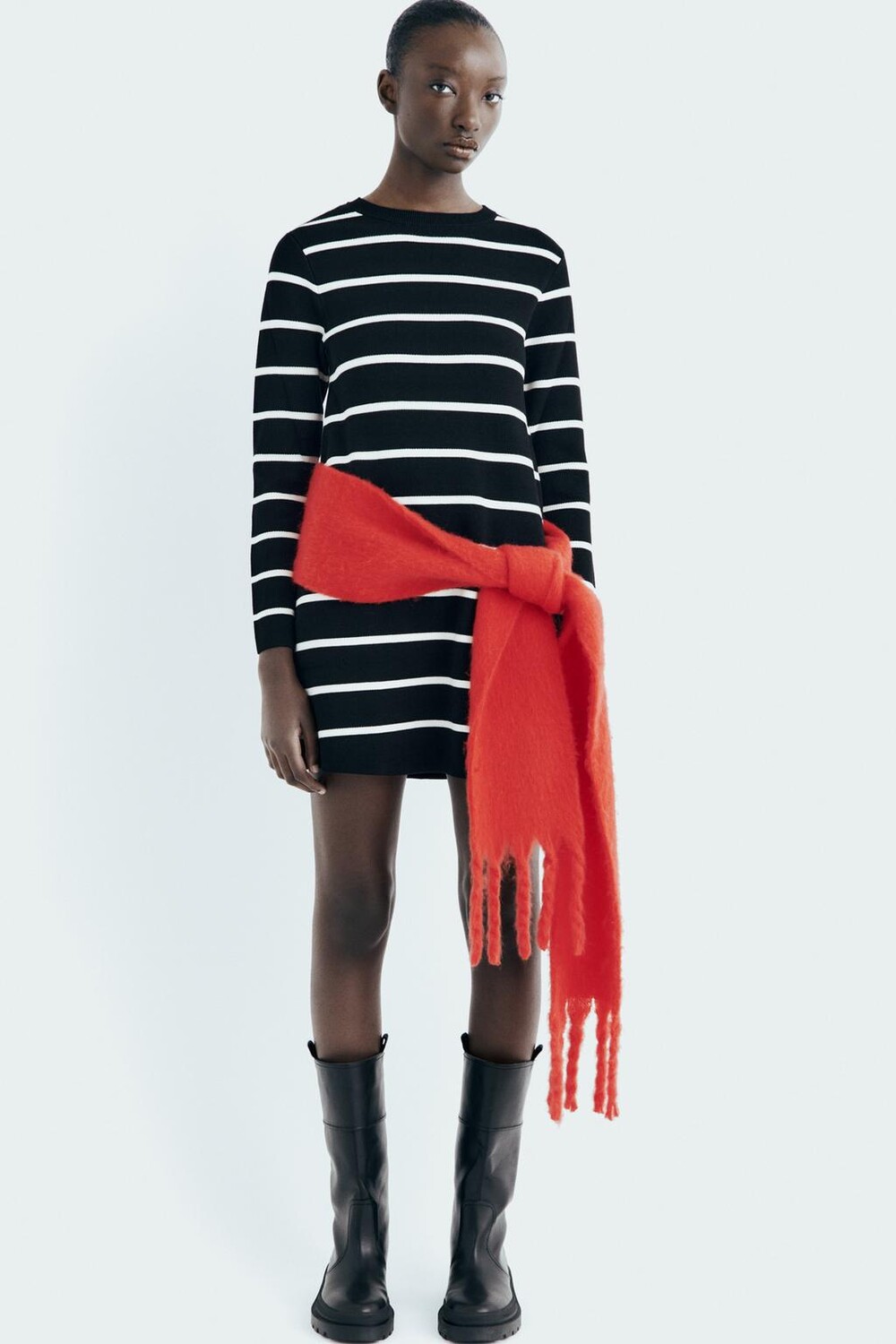 

Короткое трикотажное платье ZARA, в полоску