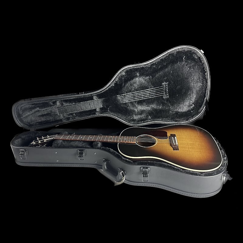 

Акустическая гитара Gibson Custom Shop M2M J-45 Long Scale Vintage Sunburst w/case