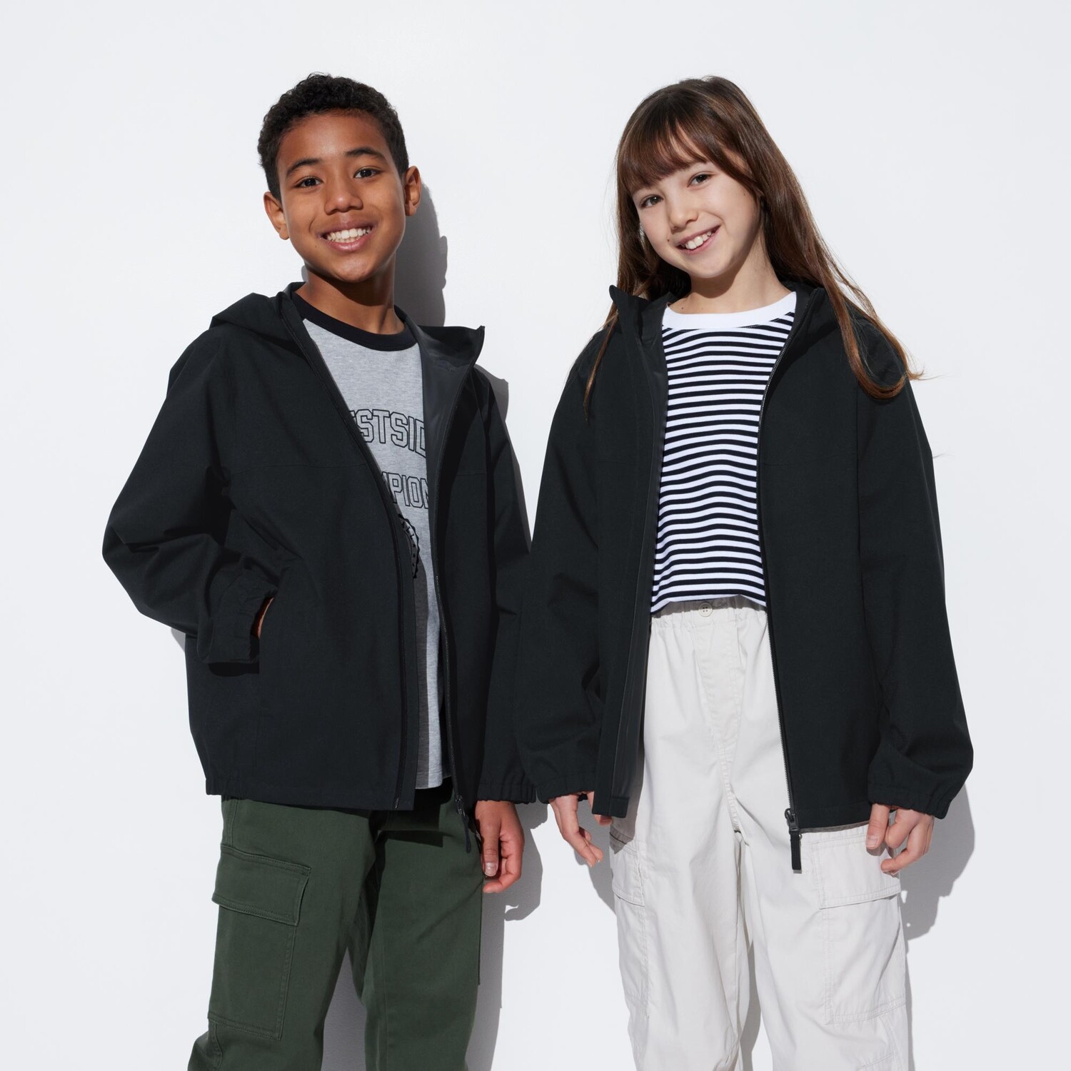 

Парка Uniqlo детская легкая, черный