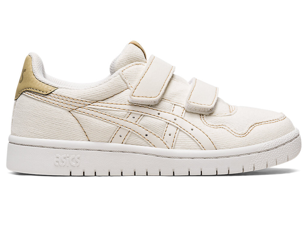 

Кроссовки Asics