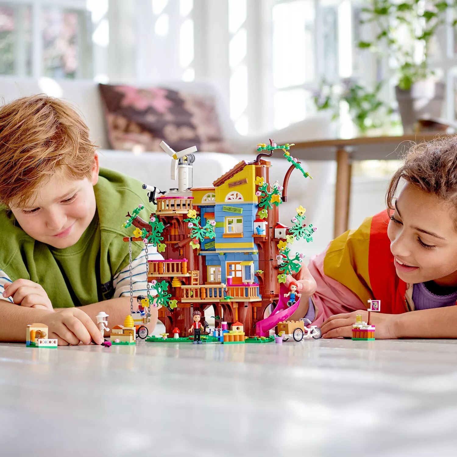 

LEGO Friends Friendship Tree House 41703 Строительный комплект (1114 деталей) LEGO