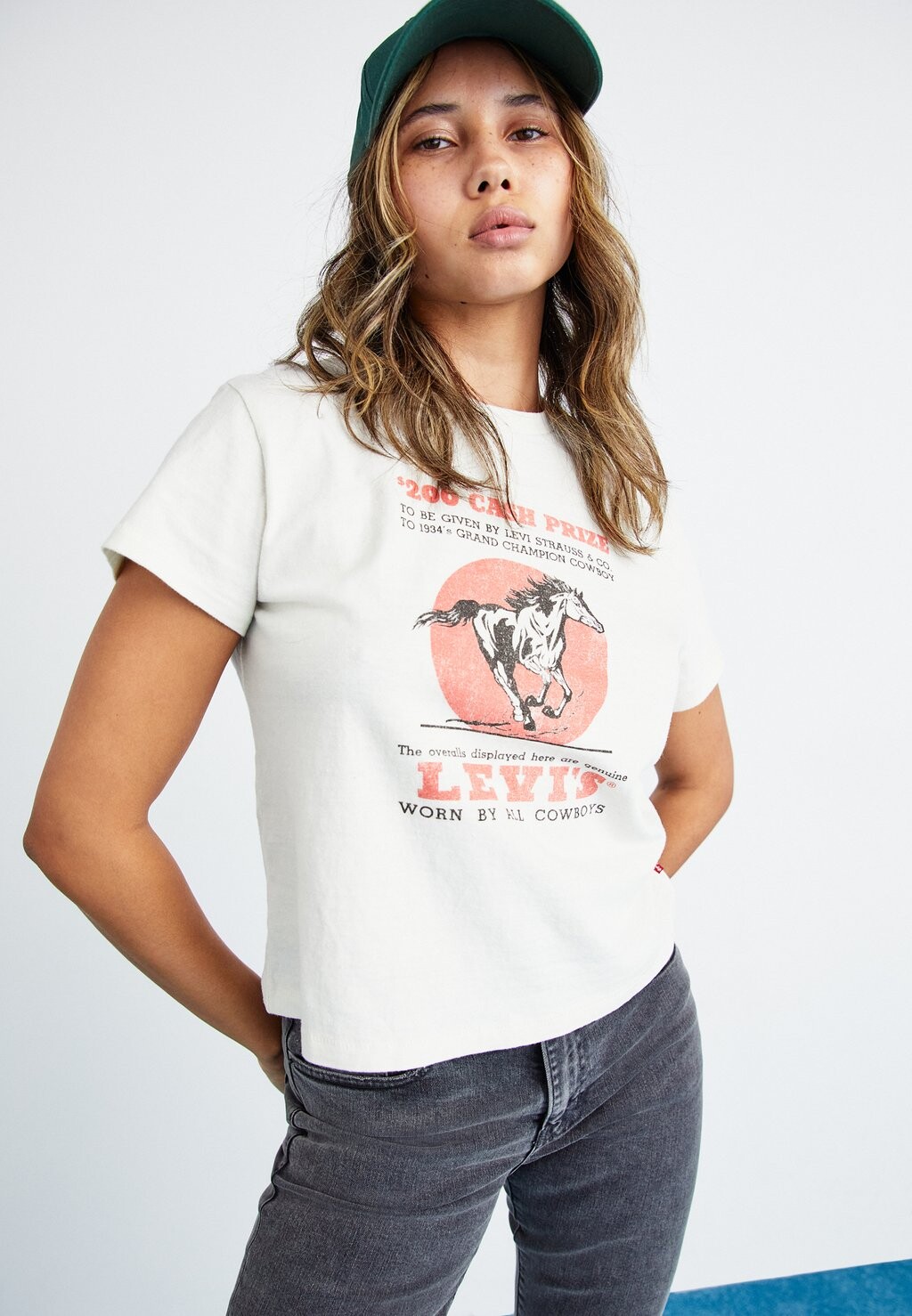 

Футболка с принтом Graphic Classic Tee Levi's, белый