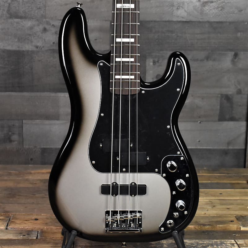 Басс гитара Fender Troy Sanders Precision Bass, Rosewood Fingerboard - Silverburst with Gig Bag цена и фото