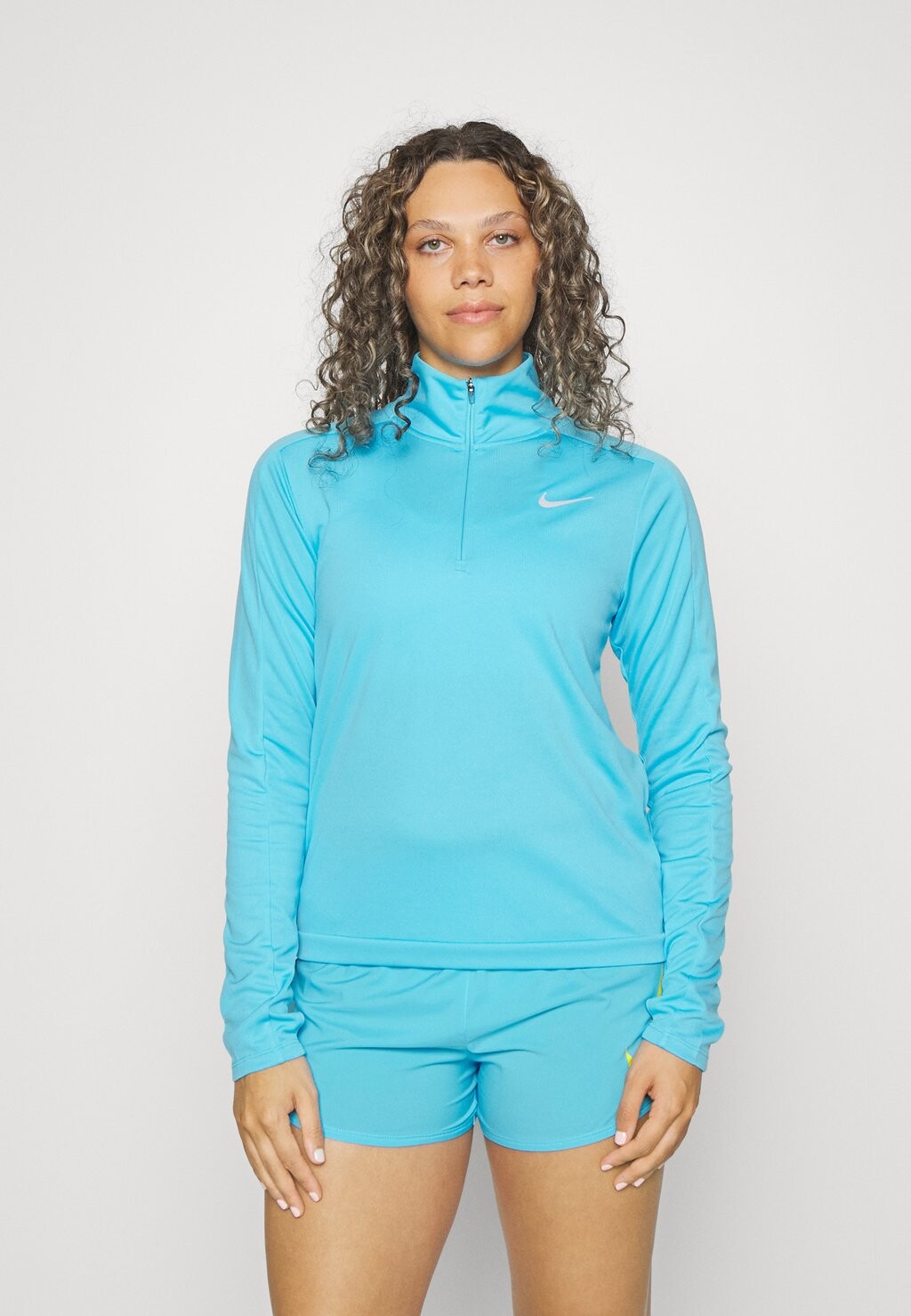

Рубашка с длинным рукавом Nike