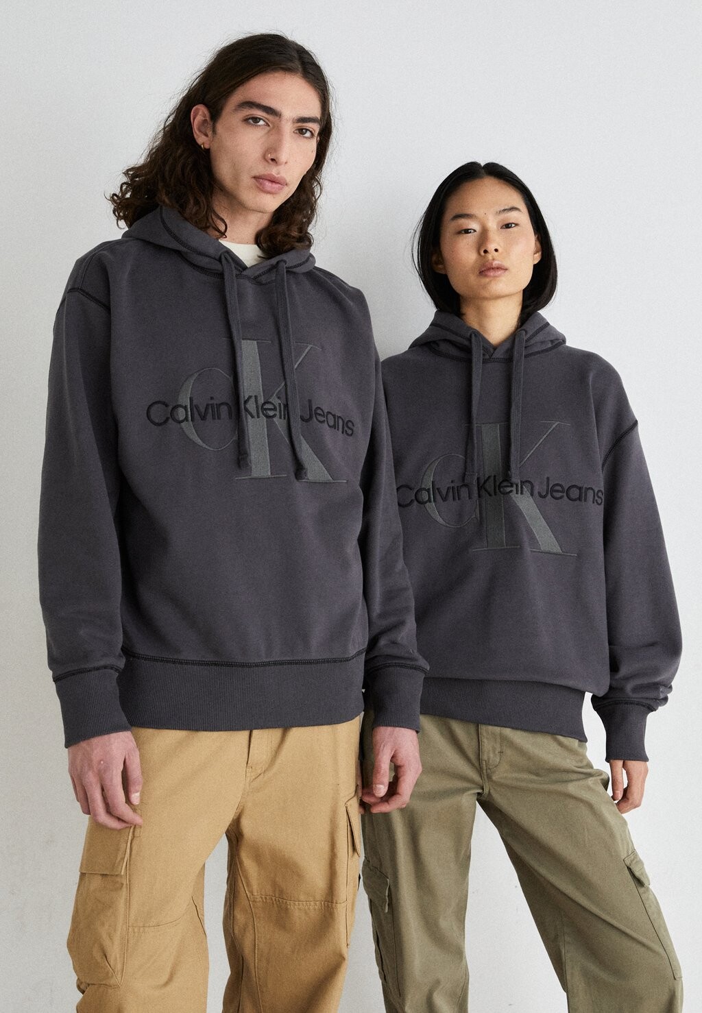 

Толстовка Wash Monologue Hoodie Unisex Calvin Klein Jeans, цвет washed black