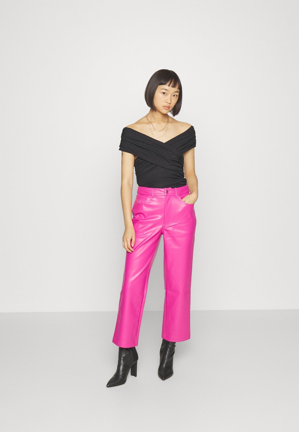 

Брюки MAGENTA TROUSER Never Fully Dressed, розовый