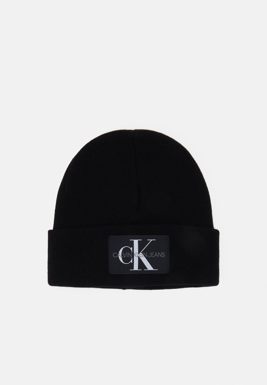 

Шапка Calvin Klein Jeans, черный