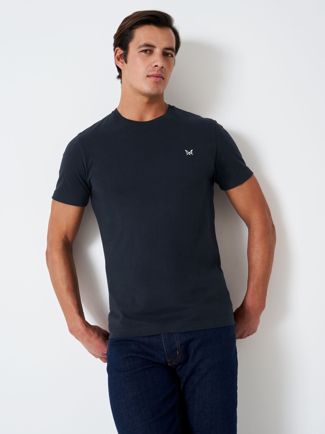 

Crew Clothing Футболка Ocean из органического хлопка, темно-синяя