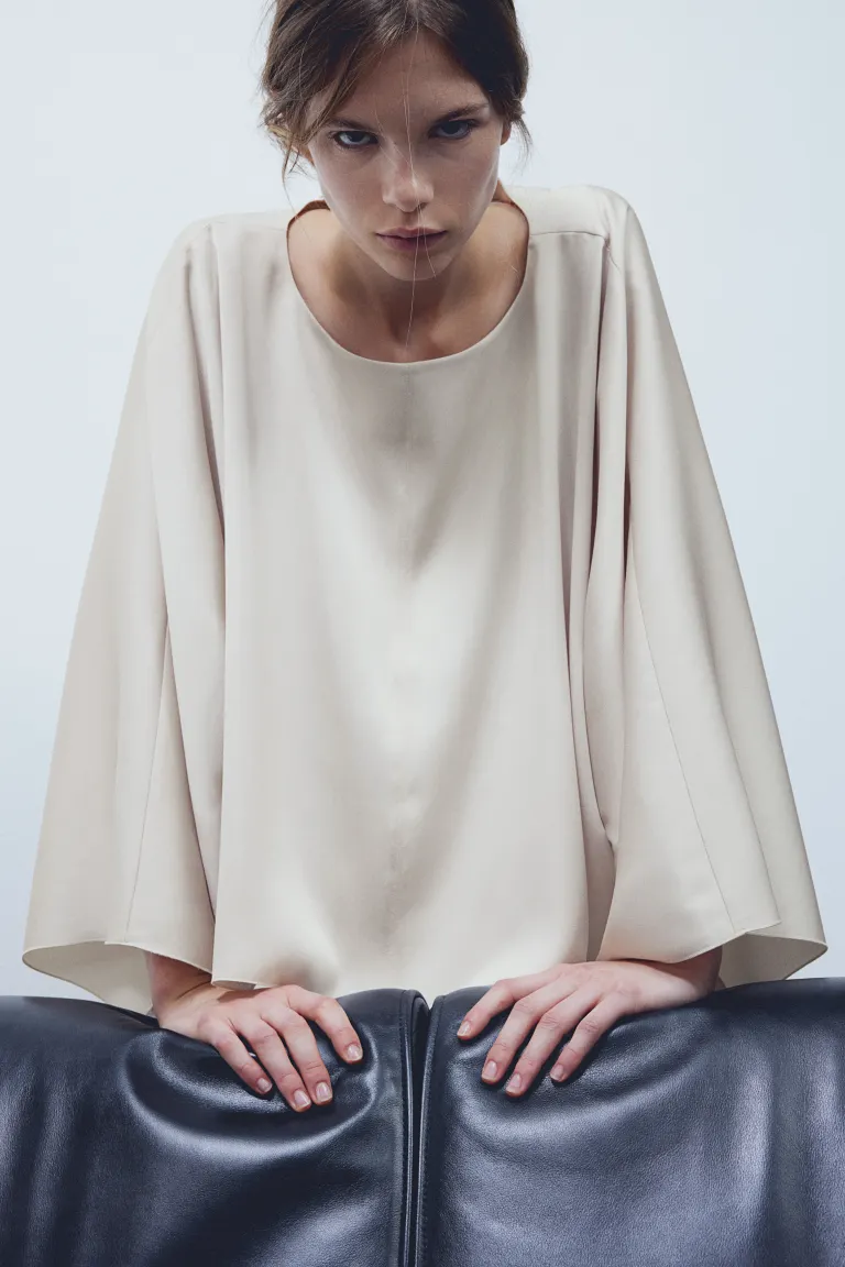 Объемная блузка H&M, бежевый простая женская футболка с вырезом лодочкой и длинными рукавами 14 18