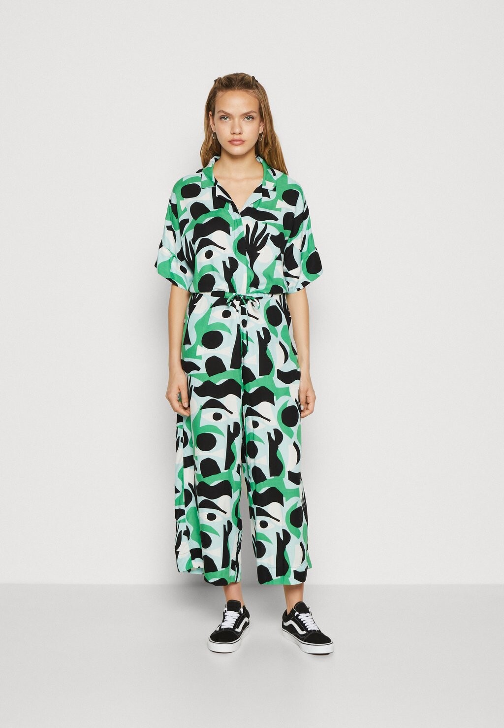 

Комбинезон Monki