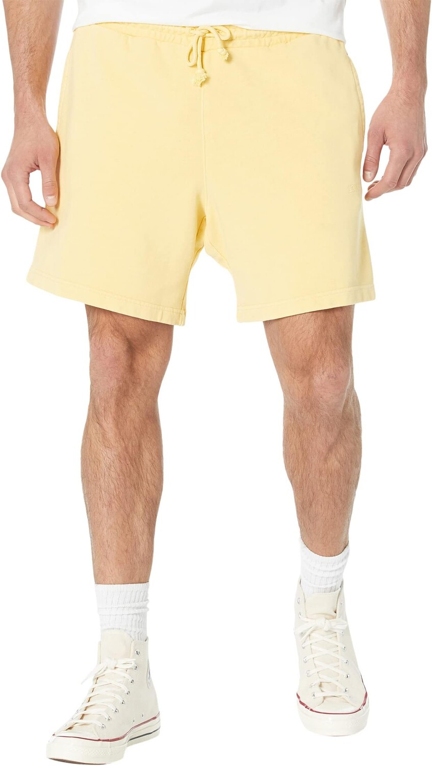 

Толстовки с красной вставкой Levi's, цвет Natural Dye Yellow