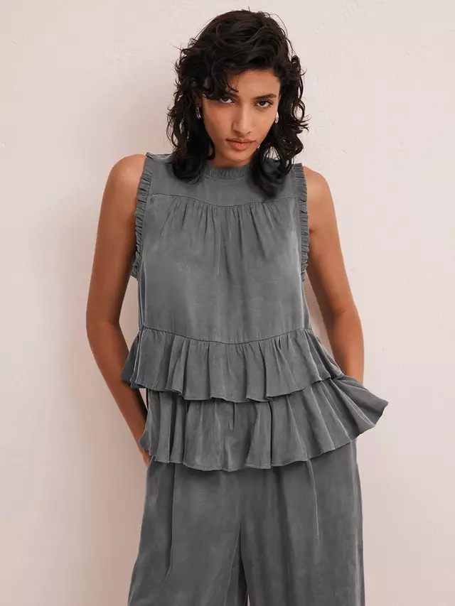 

Топ Mint Velvet Ruffle Detail, серый