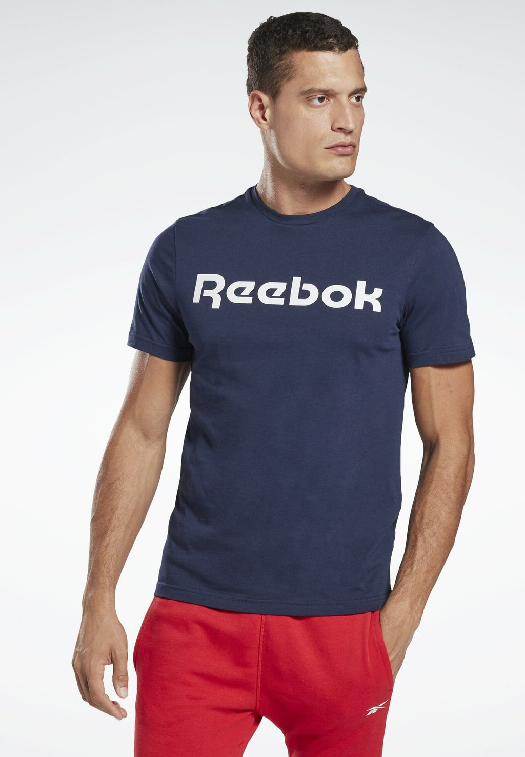 

Рубашка с принтом Reebok