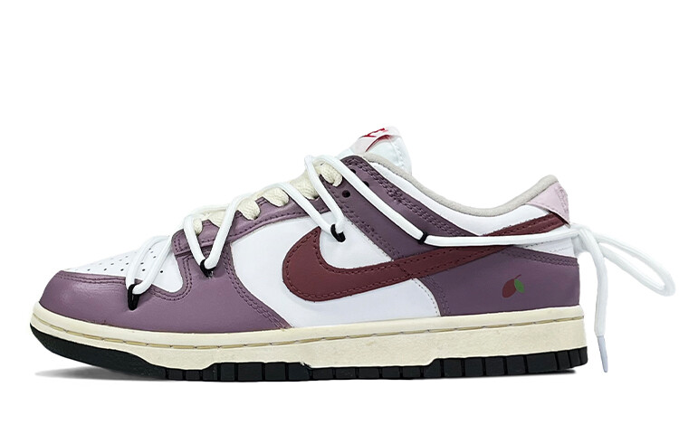 

Женские кроссовки для скейтбординга Nike Dunk