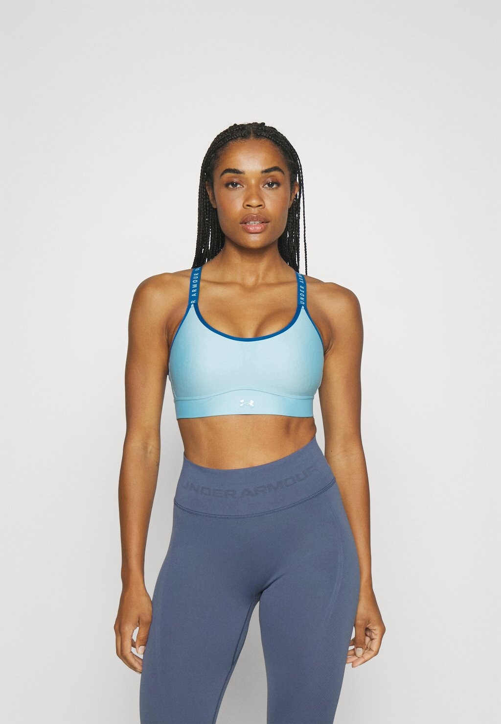 

Спортивный бюстгальтер со средней поддержкой Under Armour