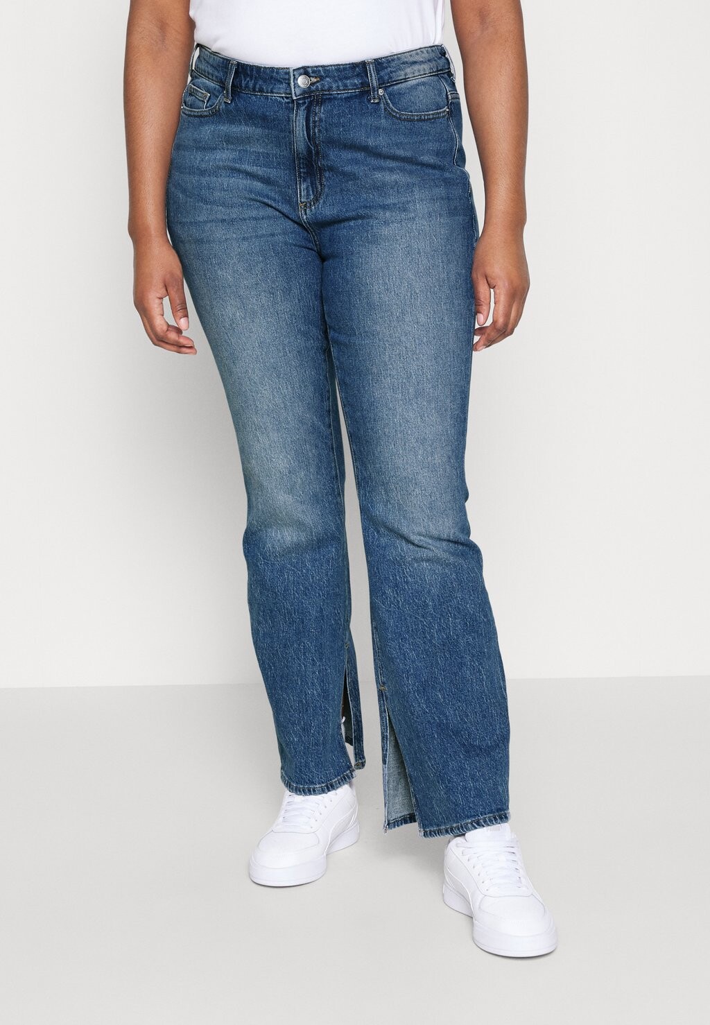 

Джинсы Bootcut Vero Moda