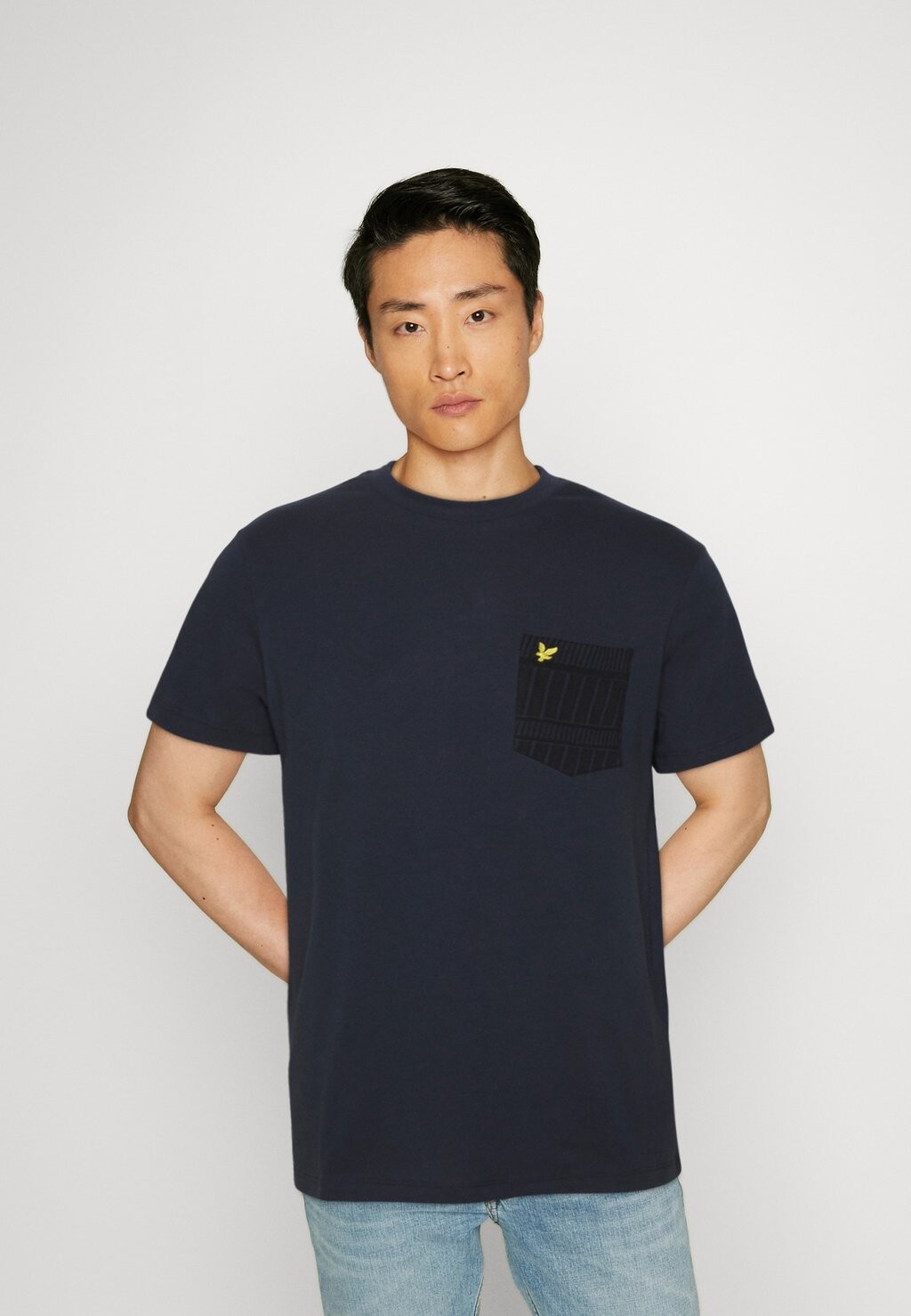 

Футболка с принтом Lyle & Scott, темно-синий