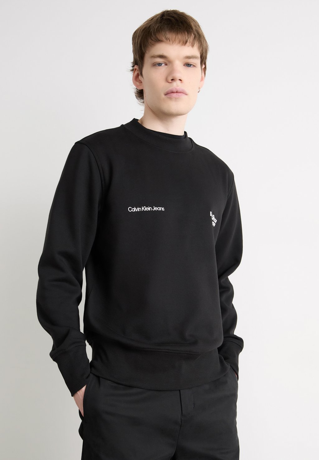 

Толстовка с капюшоном 1978 CREW NECK Calvin Klein, черный