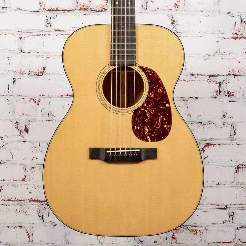 

Акустическая гитара Martin 00-18 Grand Concert Acoustic Guitar Natural